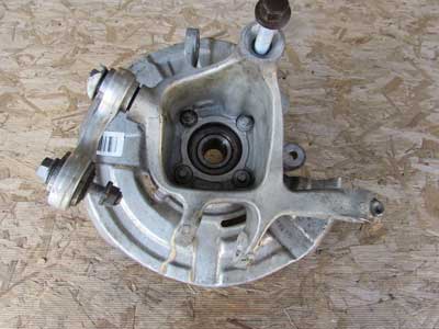 BMW Wheel Carrier Knuckle Hub Assembly, Rear Right 33326793770